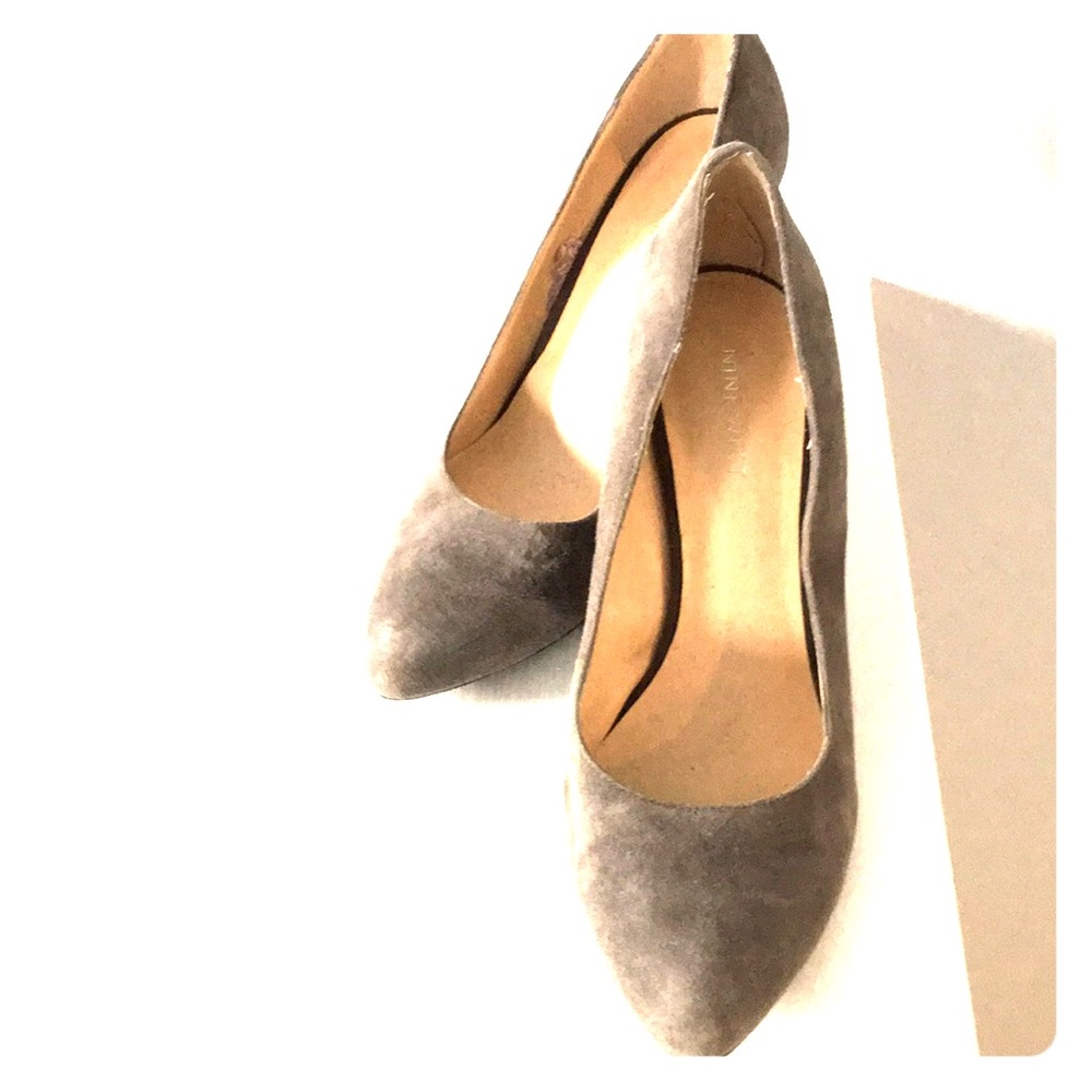 Nine West grey suede 4" wedge